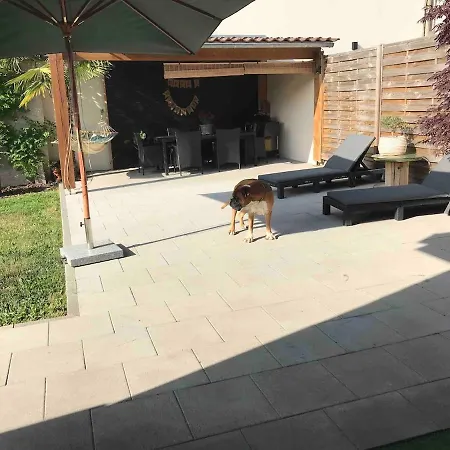 Maison De Village Toute Equipee