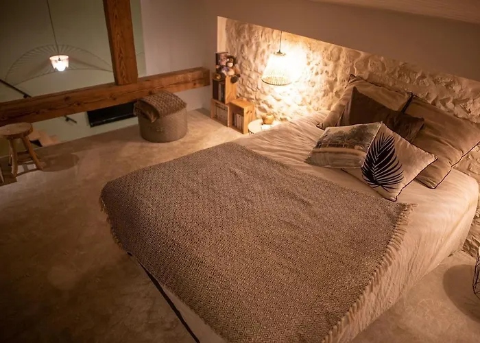 Maison De Village Toute Equipee