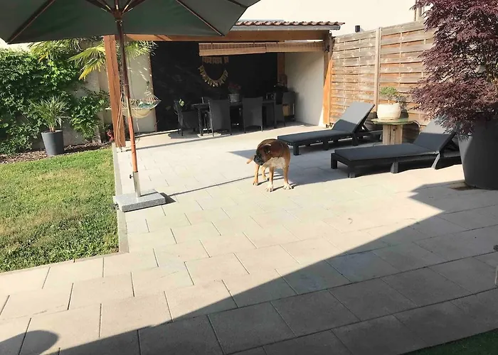 Maison De Village Toute Equipee